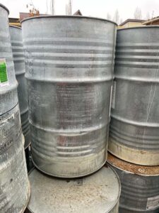 Продаем баки б/у различной емкости от 45 руб. за к.г.